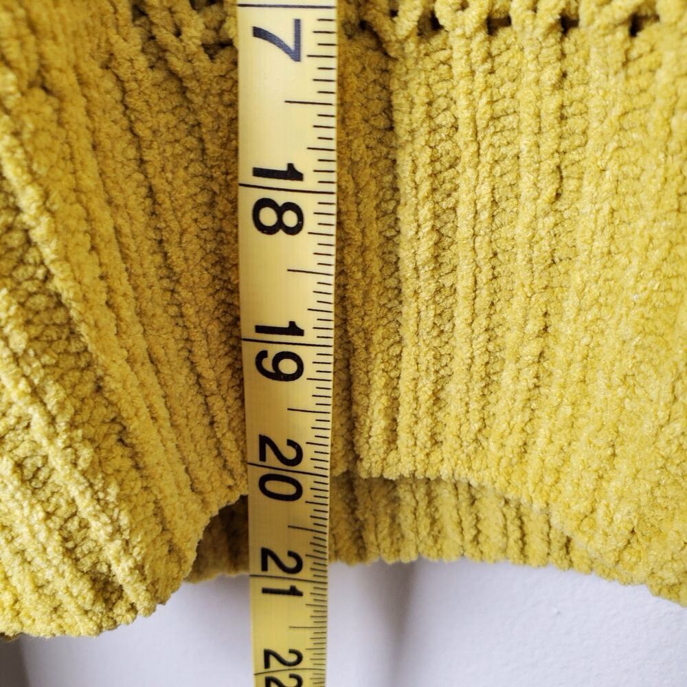 PINK ROSE | Cropped Chunky Knit | Yellow | Cardigan Sweater | Medium - Picture 8 of 8